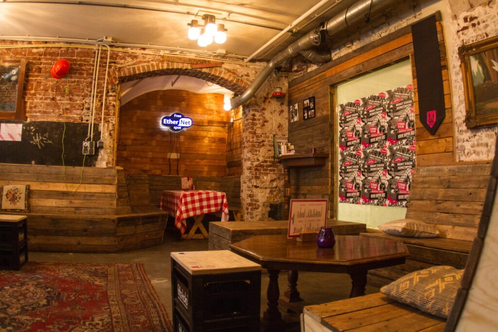 Wunderbar is open all week!